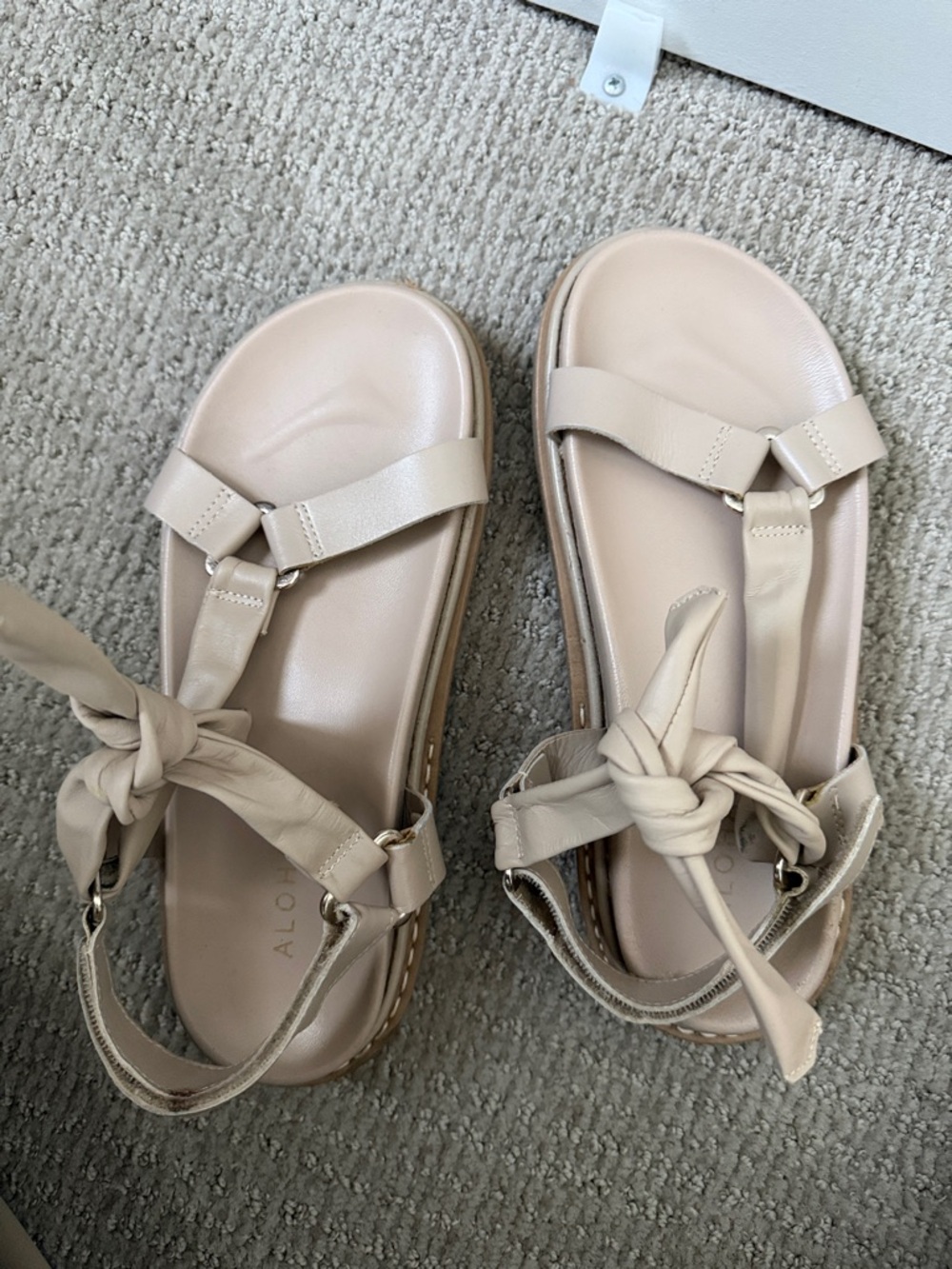 ALOHAS Neutral Knot-Strap Sandals in Light Beige SIZE 37